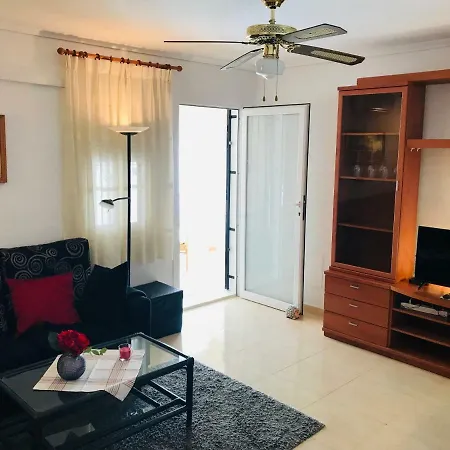 Casa Avenida Escandinavia 2. Serena 87-34 Apartment